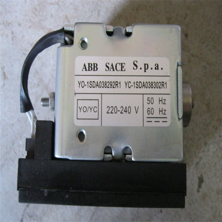 abb变频器acs550-01-031a-4